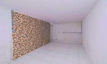 Imagem 3: Casa com 2 dormitórios disponível para aluguel no Centro de Pelotas RS, bem localizada, co