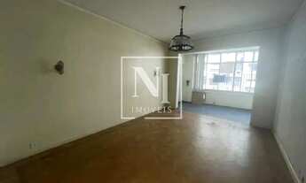 Imagem 2: Apartamento Espaçoso com 3 Suítes no Posto 2 Próximo ao Copacabana Palace!