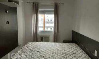 Imagem 3: Apartamento à venda em Centro com 70 m², 2 quartos, 1 suíte, 2 vagas, infra completa