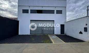 Imagem: Barracão disponível para locação no