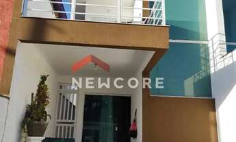 Imagem: Sobrado em Rua Barão do Rio Branco - Balneário