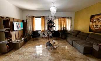 Imagem 5: Casa Residencial à Venda em Parque das Flores, Taubaté 3 Dormitórios, 1 Suíte, 2 Vagas