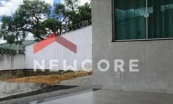 Imagem 2: Casa em Avenida Violeta Palhares Vieira - Fernão Dias - Esmeraldas/MG