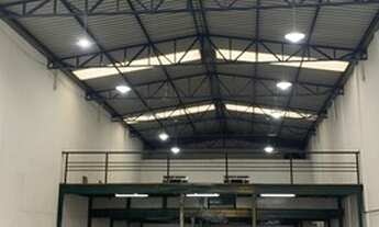 Imagem: Galpão e mezanino metalico