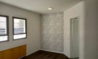 Imagem 3: LINDO APARTAMENTO, TOTALMENTE REFORMADO. 80 M2, Suíte com sacada, 2 vagas, quarto e wc de