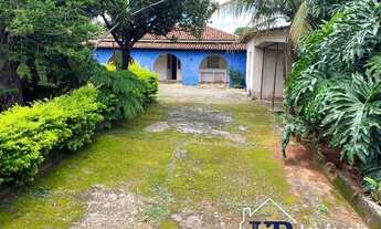 Imagem: Casa com área Esquina de 650 m² para venda