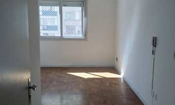 Imagem: AP 03 DORM, ENSOLARADO, COM DEP. EMPREGADAS