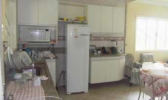 Imagem 7: Casa para venda possui 339 metros quadrados com 7 quartos em Praia Campista - Macaé - RJ