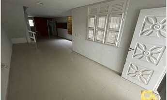 Imagem 4: Casa com 3 andares no Passaré, 300 m2