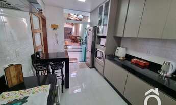 Imagem 5: Casa para venda tem 147 metros quadrados com 3 quartos em Santa Amélia - Belo Horizonte