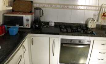 Imagem 6: Casa com 4 quartos (1 suíte), dependência completa, 216m² de área em Brotas - Salvador - B