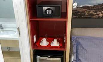 Imagem 4: Apartamento para venda com 74 metros quadrados com 2 quartos em Caminho das Árvores - Salv