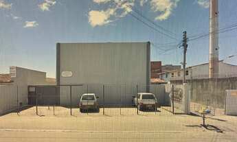 Imagem: ALUGA-SE APARTAMENTO NA RUA PRINCIPAL DA