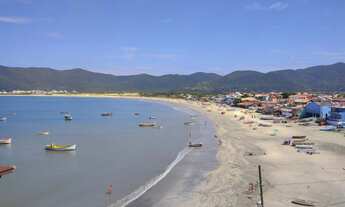Imagem: Casa no bairro Pântano do Sul em Florianópolis