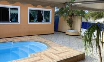 Imagem 4: Casa de condomínio para venda possui 194 metros quadrados com 3 quartos