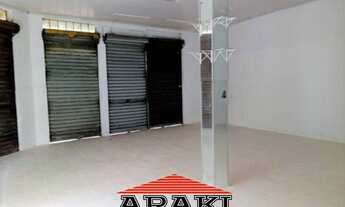 Imagem 2: Comercial ao lado da Estação Praça da Árvore