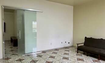 Imagem 4: PARA FINS COMERCIAIS, Alugo casa no Conjunto Castelo Branco - Parque 10 de Novembro - Mana