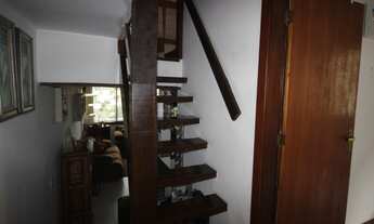 Imagem 6: Casa de condomínio para venda tem 170 metros quadrados com 5 quartos