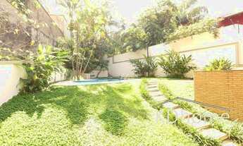 Imagem 3: Casa em rua fechada