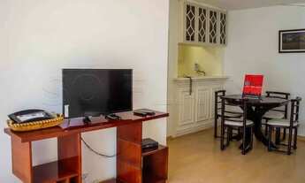 Imagem 2: Flat reformado no coração da Avenida Paulista com serviços de quarto sendo disponível para