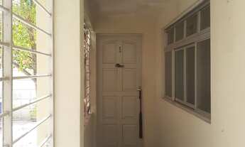 Imagem 7: Excelente casa,excelente local de C.Caiada,em cima da Av,3qts