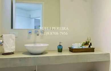 Imagem 7: Granja Viana - Casa de condomínio para venda possui 520 metros quadrados com 5 quartos