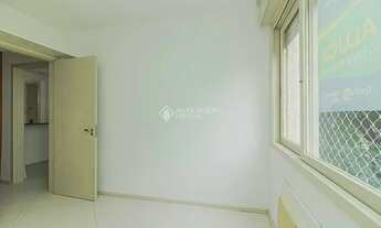 Imagem 6: Apartamento para aluguel possui 40 metros quadrados com 1 quarto em Petrópolis - Porto Ale