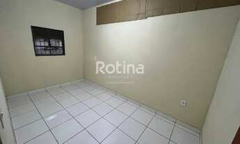 Imagem 5: Casa para alugar, 2 quartos, Jardim das Palmeiras - Uberlândia/MG - R$ 650,00