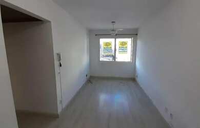 Imagem 2: Apartamento no Bairro CIDADE BAIXA com 60 m², 2 dormitórios, sala de estar, banheiro socia