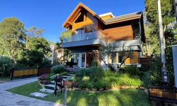 Imagem 2: Maravilhosa residência em ótima localização de Gramado