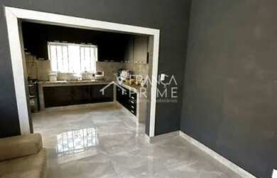 Imagem 7: Casa muito bem localizada alto Padrão!!