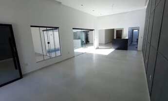 Imagem 2: Casa no Vale dos Cristais, com acabamento de primeira linha!