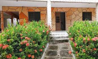 Imagem 2: Casas em Enseada dos Corais no Cabo