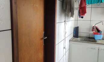 Imagem 2: Quarto pequeno Quarto com aluguel por R$550 /mês