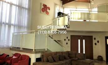 Imagem 6: Casa para aluguel e venda possui 890 metros quadrados com 5 quartos