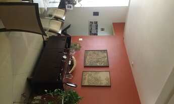 Imagem 2: Excelente apartamento com 108 m2, ótima localização, 1 por andar, nada a fazer