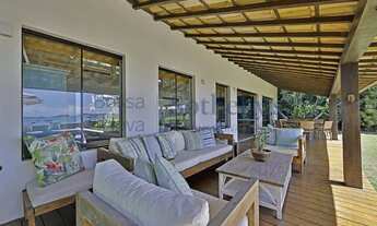 Imagem 7: Casa frontal-mar na Praia de Manguinhos