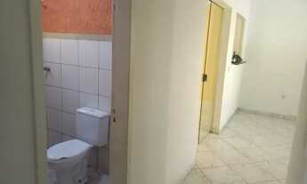 Imagem 2: Alugo casa ampla próxima do colégio Tiradentes