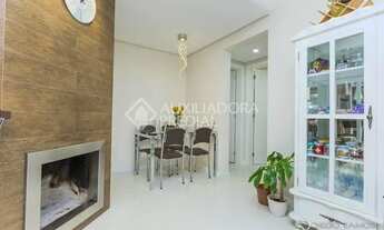 Imagem 2: Apartamento para venda com 55 metros quadrados com 2 quartos em Jardim do Salso - Porto Al