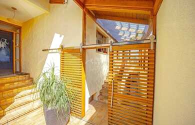 Imagem 4: VENDA - Sobrado com 500m², 4 dormitórios, 5 banheiros e 4 vagas em Sumare