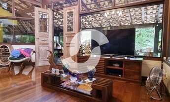 Imagem 2: Casa duplex em condomínio com 251m², varanda, 2 salas, 4 quartos, 5 vagas em Santo Antônio