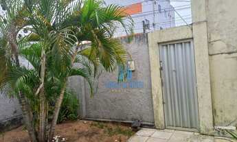 Imagem 2: Casa com 3 dormitórios para alugar, 250 m² por R$ 1.912,00/ano - Capim Macio - Natal/RN