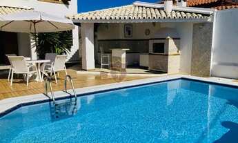 Imagem 3: Casa duplex 4/4 com piscina espetacular no melhor de Vilas!