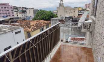 Imagem 3: Lindo apto reformado - Vazio - Piso em porcelanato - todo espaçoso