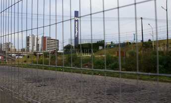 Imagem: Terreno em frente Shopping e Universidade