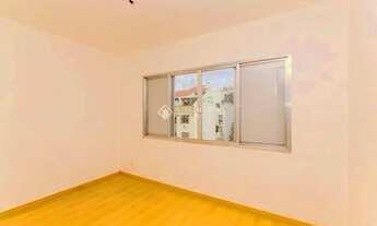 Imagem 2: Apartamento para aluguel tem 62 metros quadrados com 2 quartos em São João - Porto Alegre