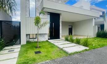 Imagem: Casa de condomínio térrea para venda possui