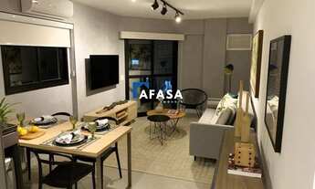 Imagem: Copacabana, prédio novo, porteira fechada