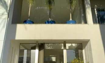 Imagem 3: Belíssima casa de alto padrão no condomínio em Arujá/SP