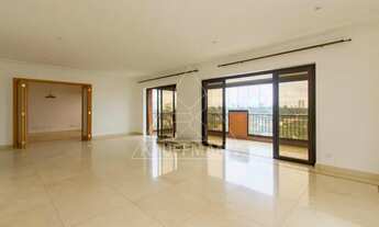 Imagem 4: Rua Pará .Vista cinematográfica, Prédio em tijolo aparente